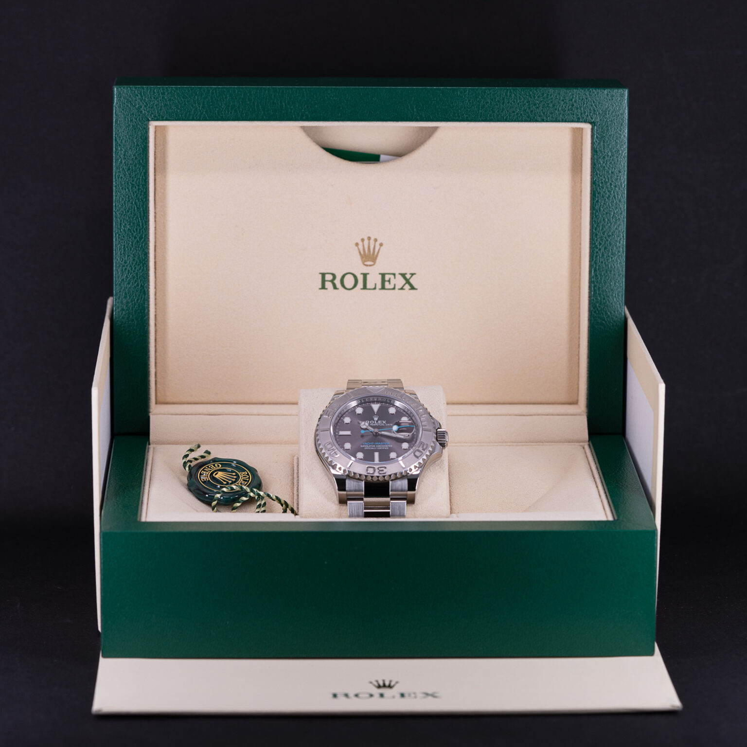 Rolex_Yacht-Master-40_126622_2020-7.jpg