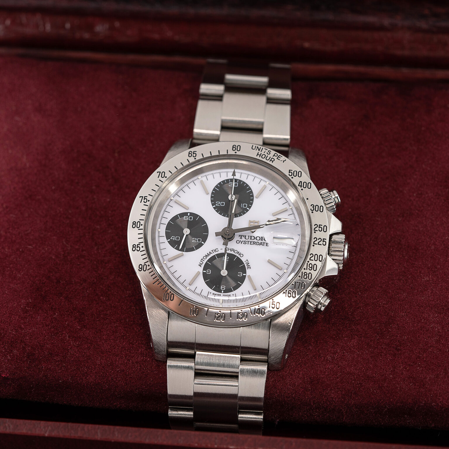 Tudor_Big-Block_79180_1995-2.jpg
