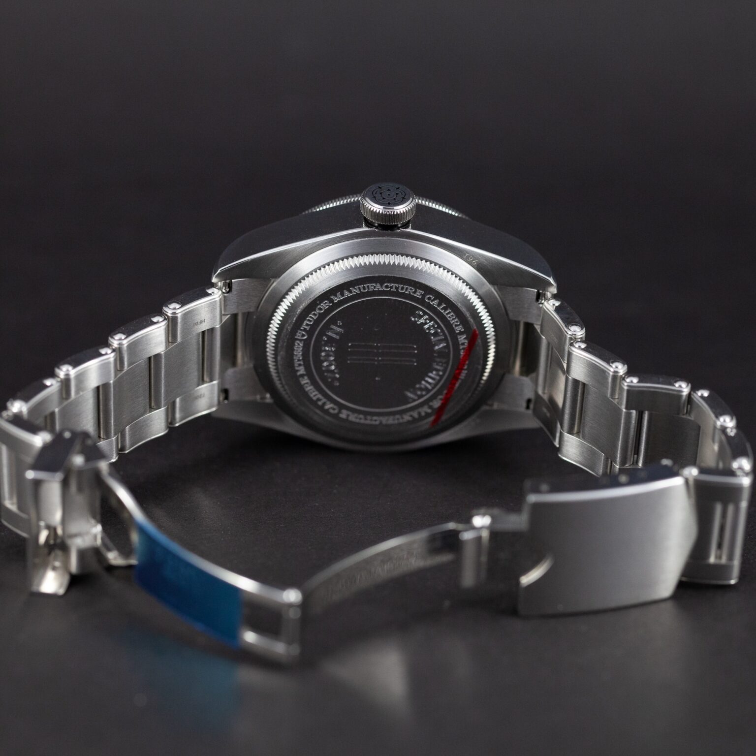 Tudor_Black_Bay_79230G_Harrods-9.jpg