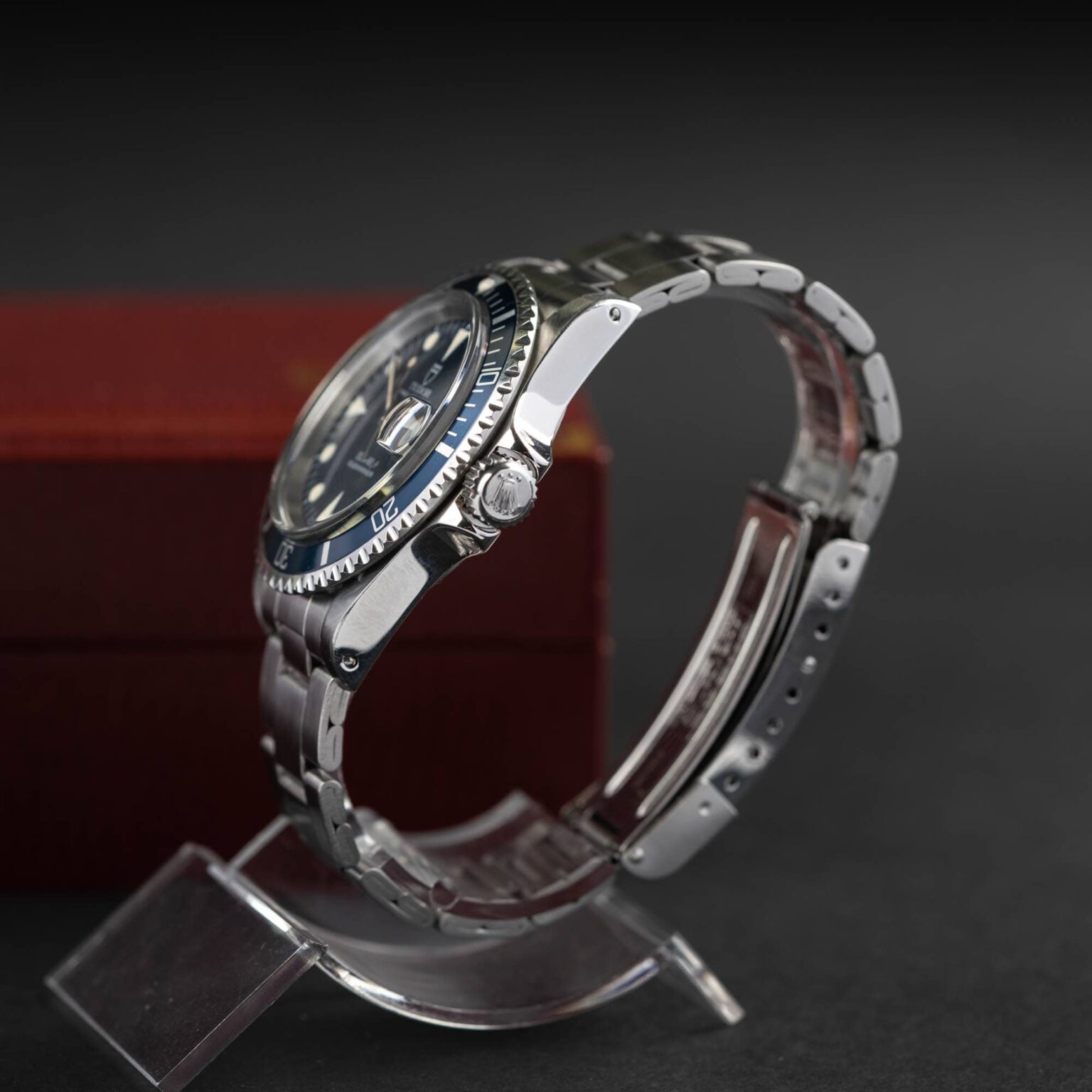Tudor_Submariner_79090_1994-7.jpg