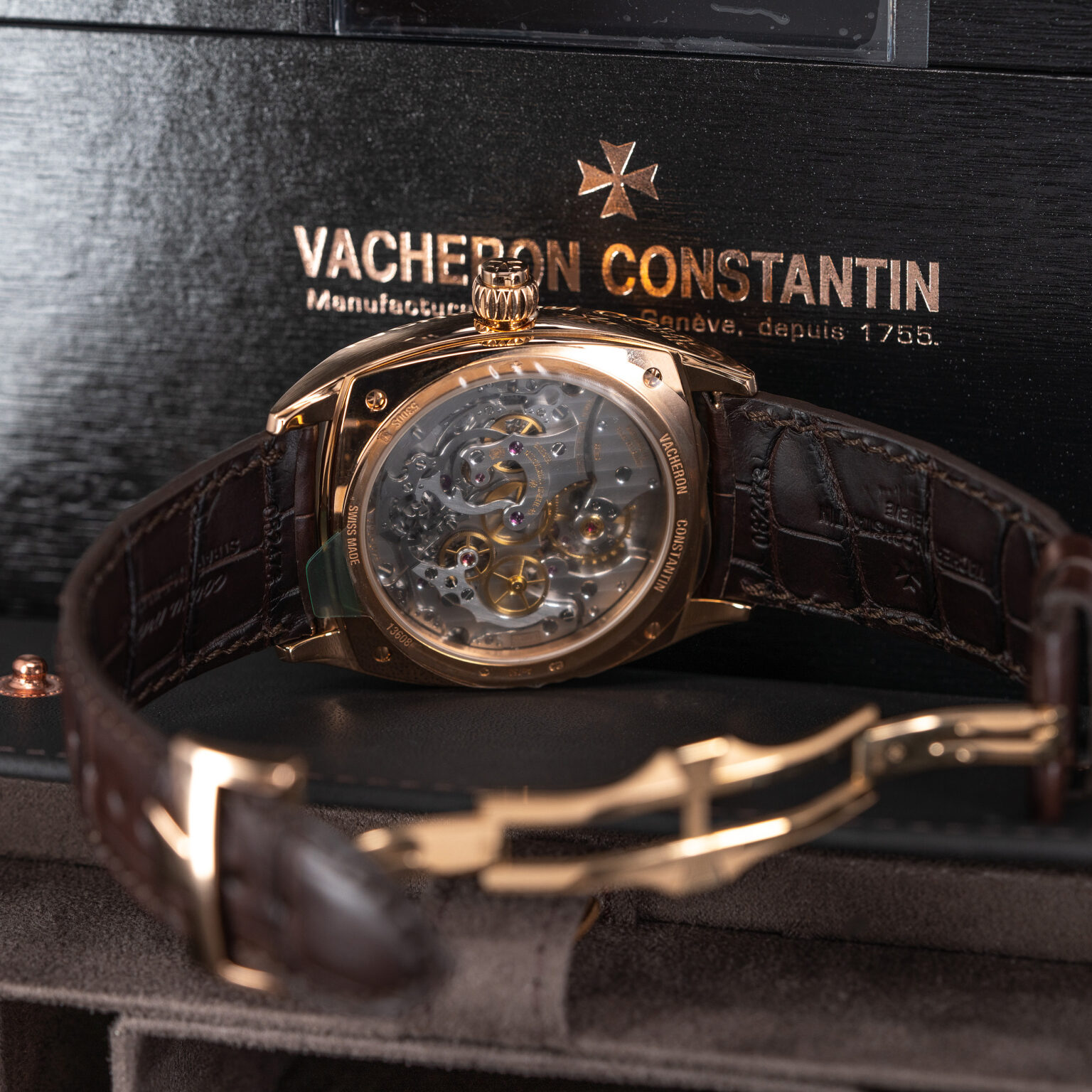 Vacheron_Constantin_Harmony_Chronograph_5300-4.jpg