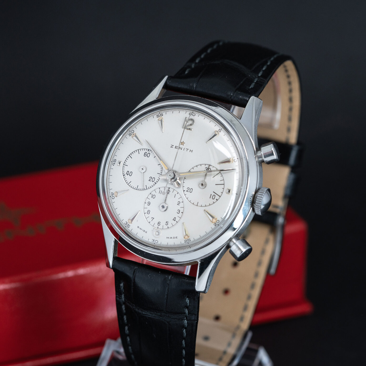 Zenith_kronografi_146-6_1956-13-1.jpg