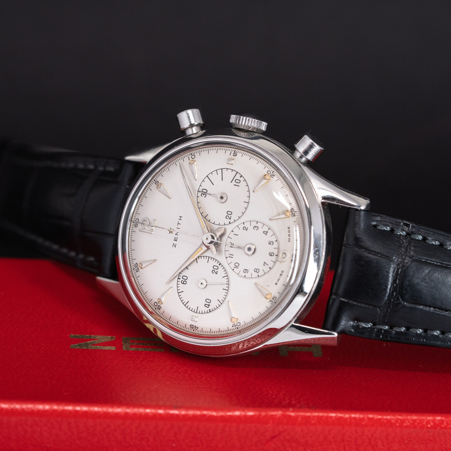 Zenith_kronografi_146-6_1956-9-1.jpg