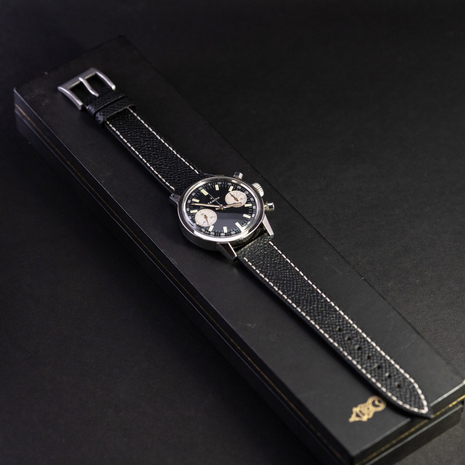 Zenith_kronografi_A279_1969-1.jpg