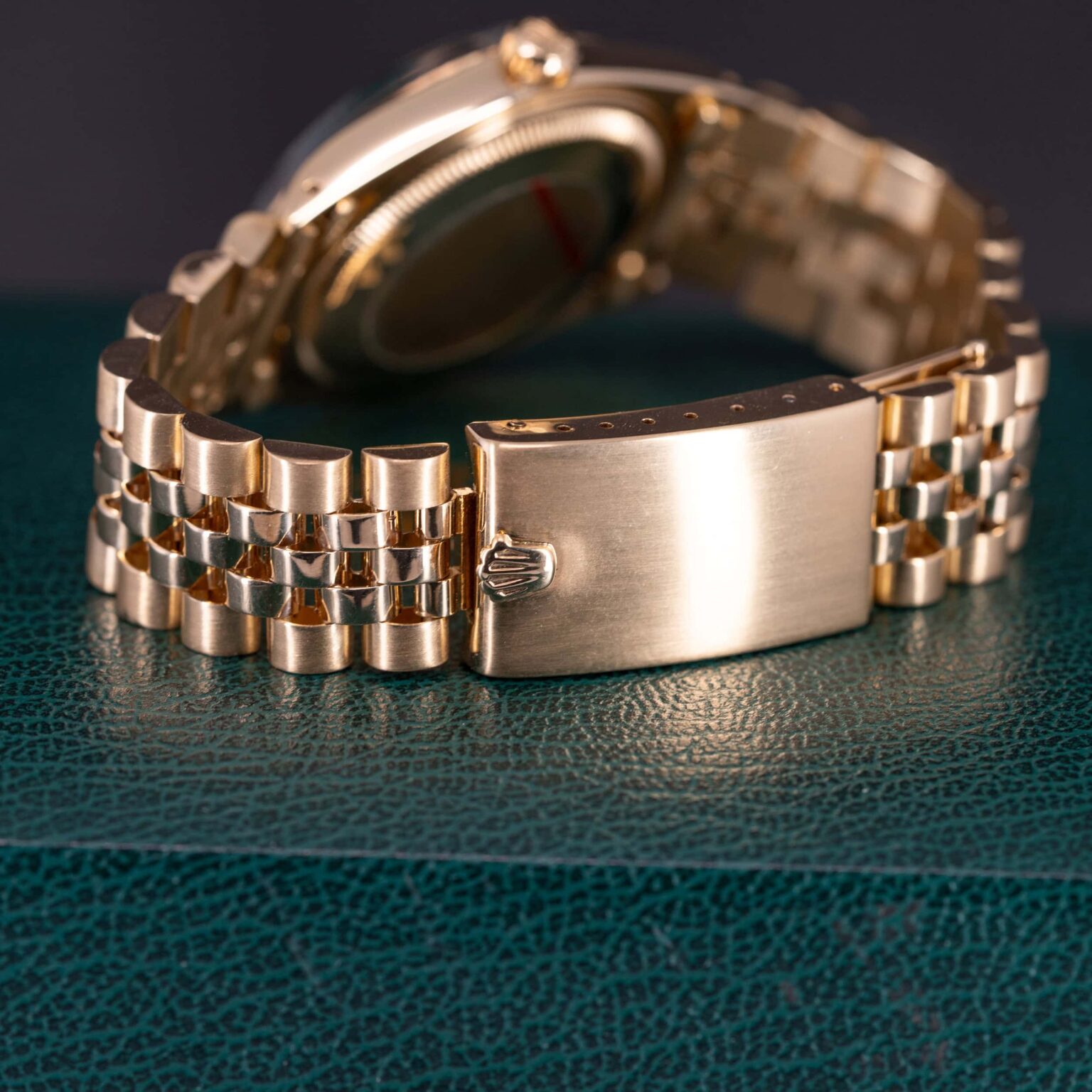 14k-Rolex-Oyster-Perpetual-Date-1500-7