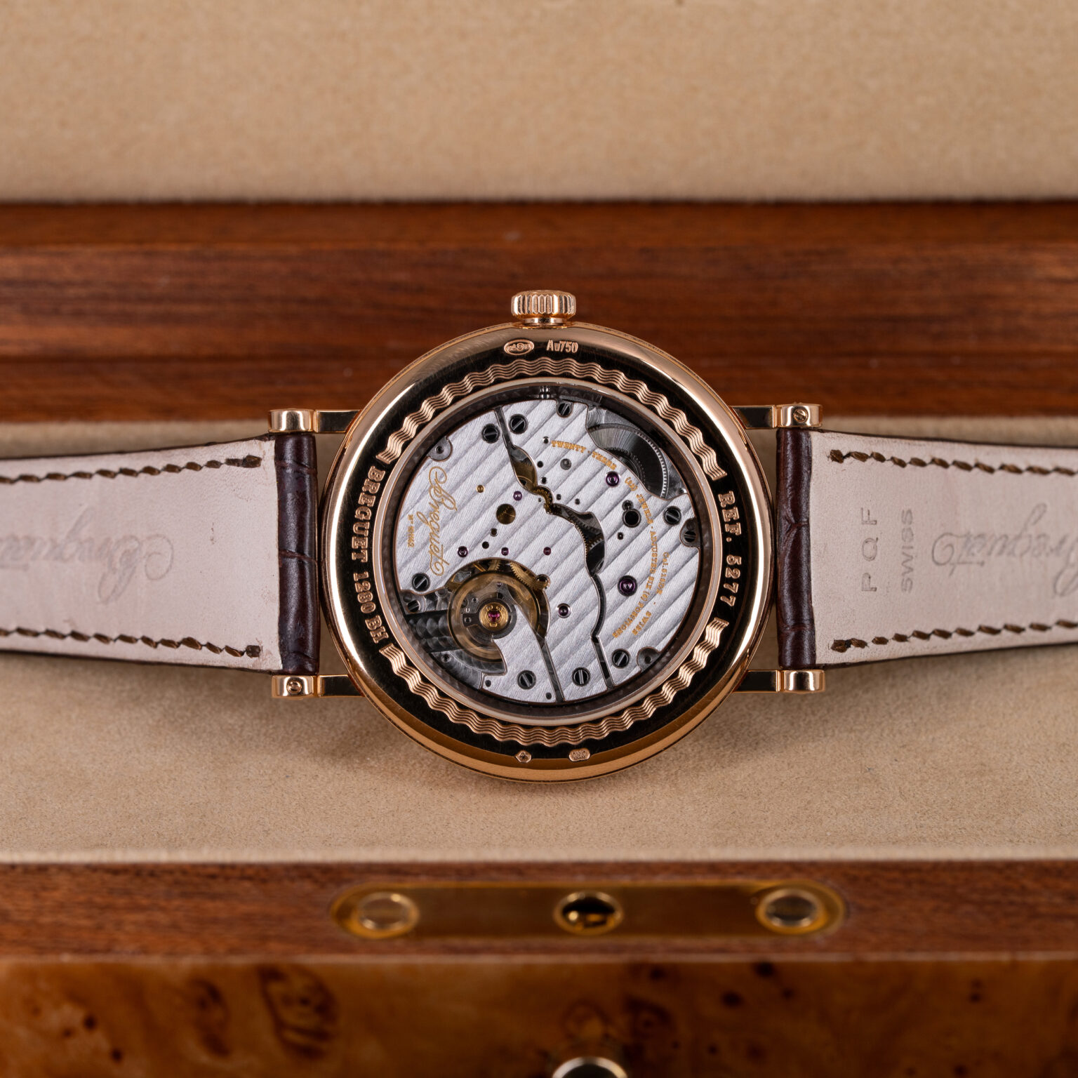 18k-Breguet-Classique-5277-3