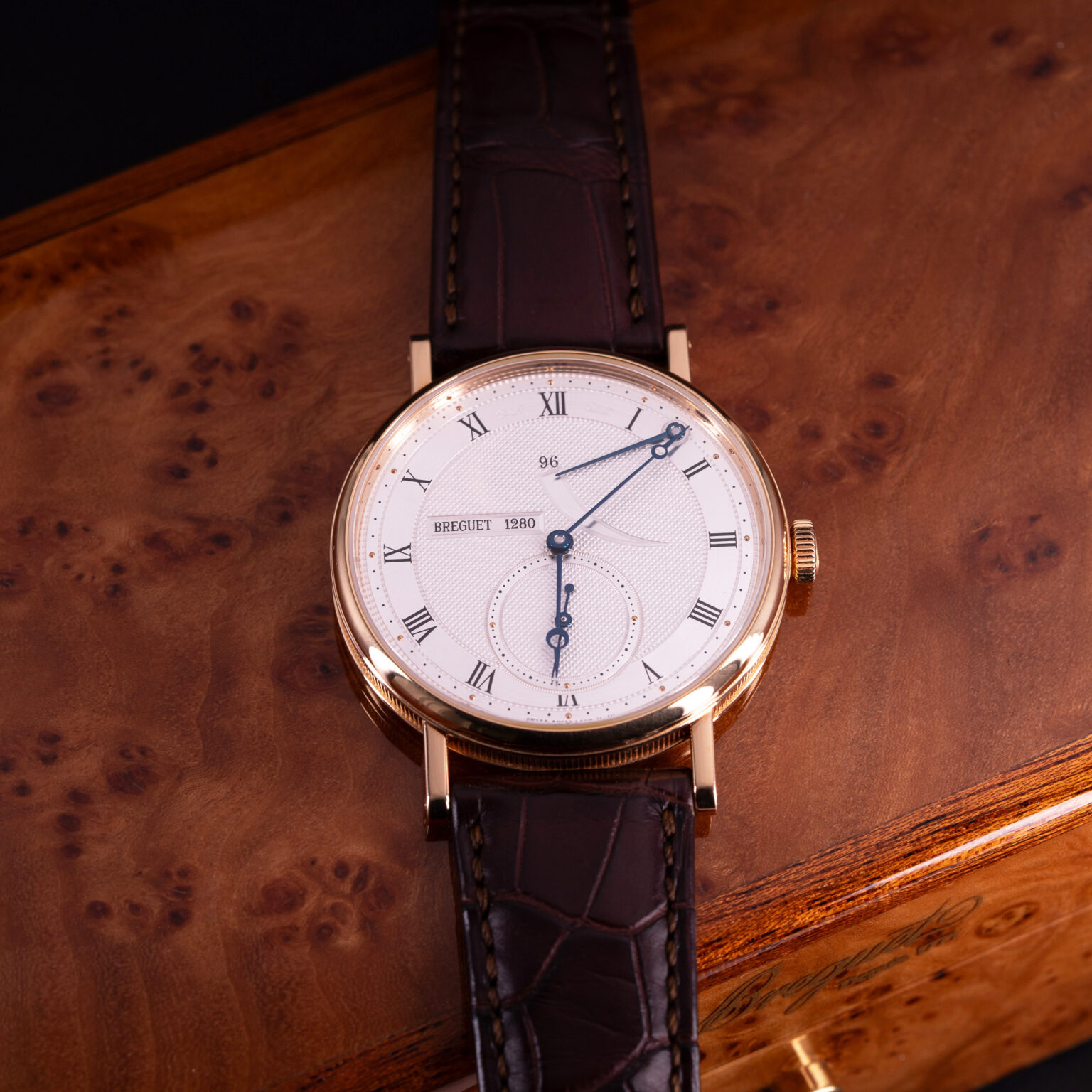 18k-Breguet-Classique-5277-4-1