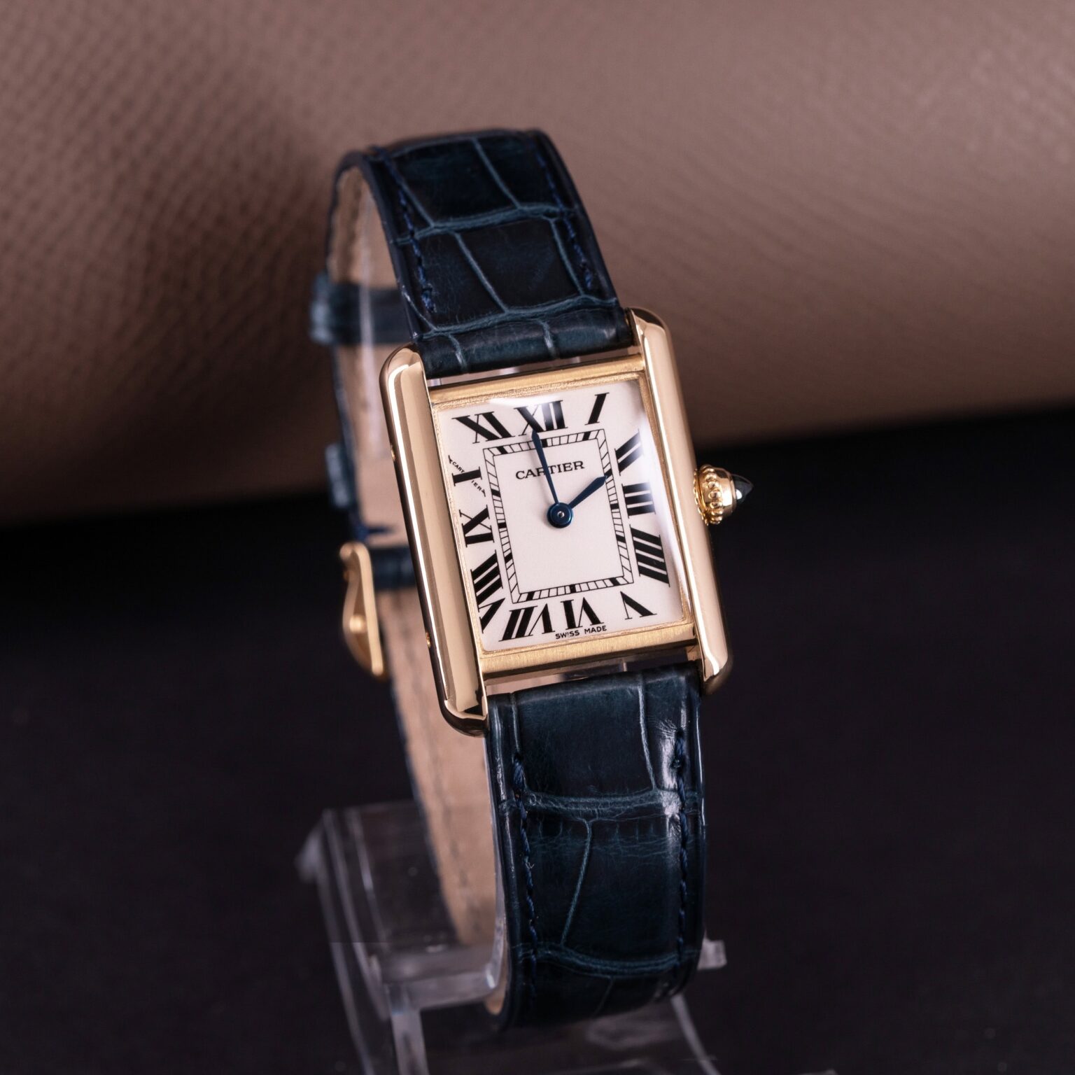 18k-Cartier-Tank-LC-2442-9