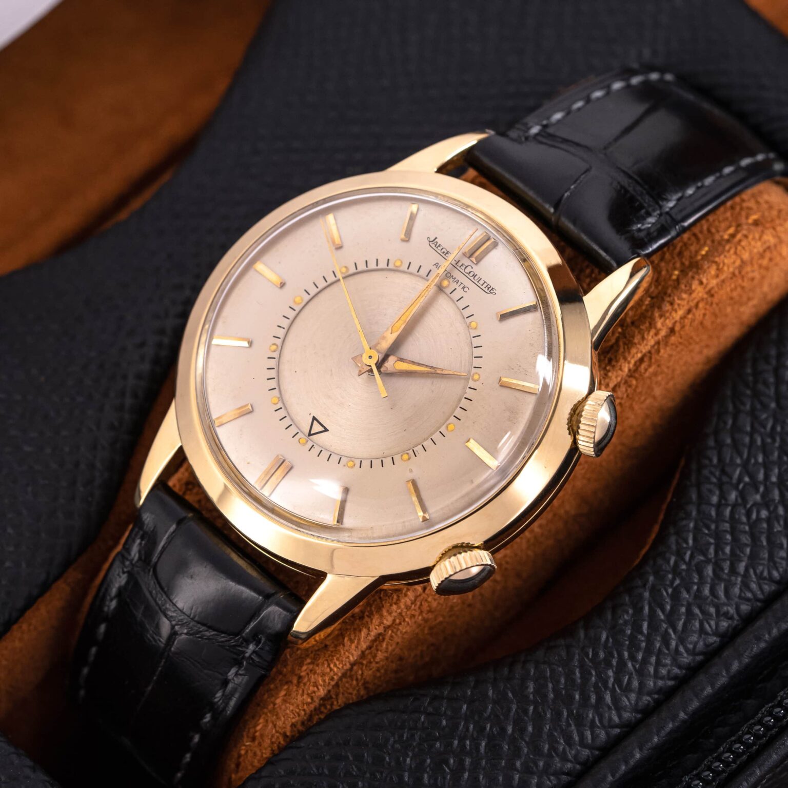 18k-Jaeger-LeCoultre-Memovox-E853-1958-2