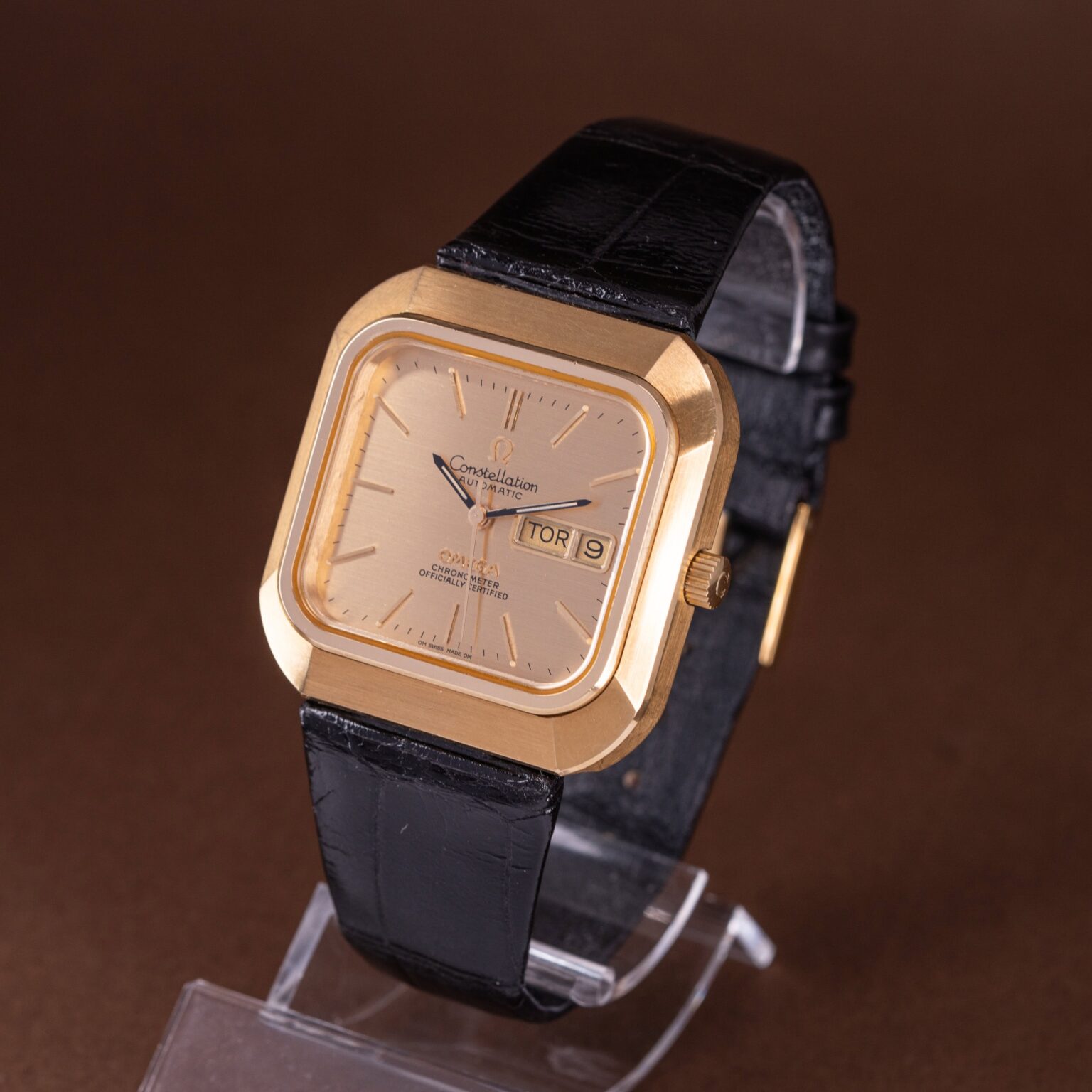 18k-Omega-Constellation-1974-3