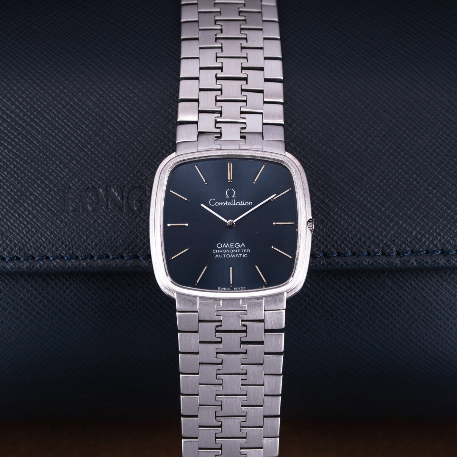 18k-Omega-Constellation-VK-8299-1968-3