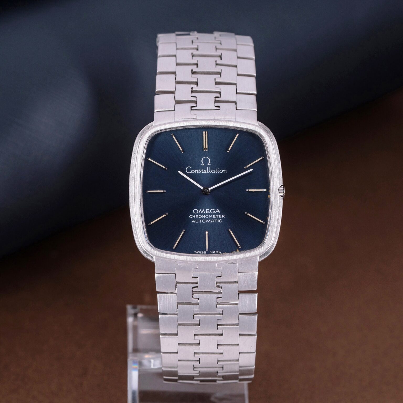 18k-Omega-Constellation-VK-8299-1968-5-4