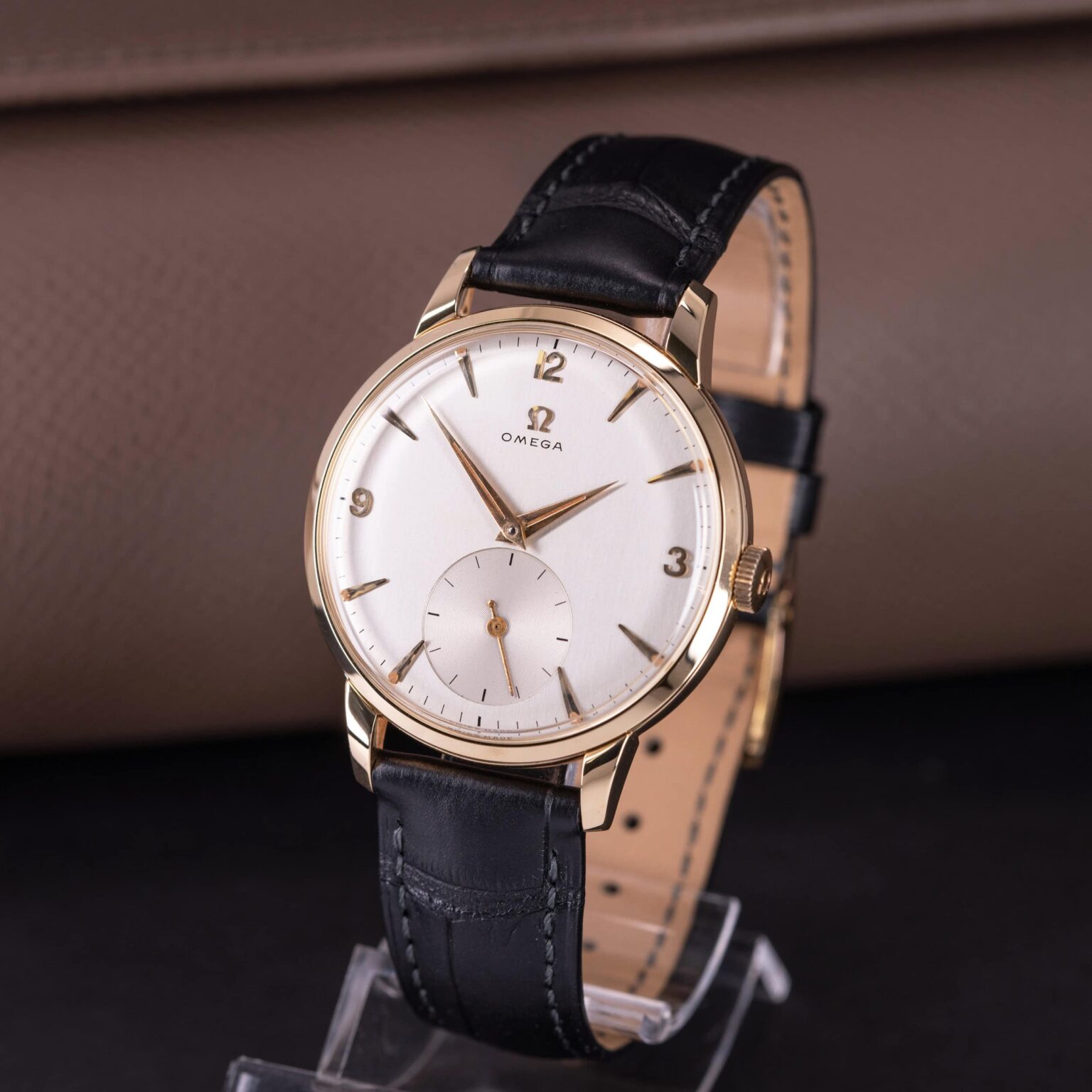 18k-Omega-Jumbo-OT2687-1954-5