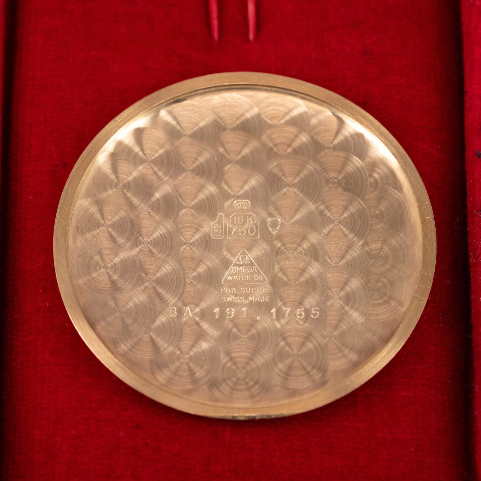 18k-Omega-frakkikello-1978-2
