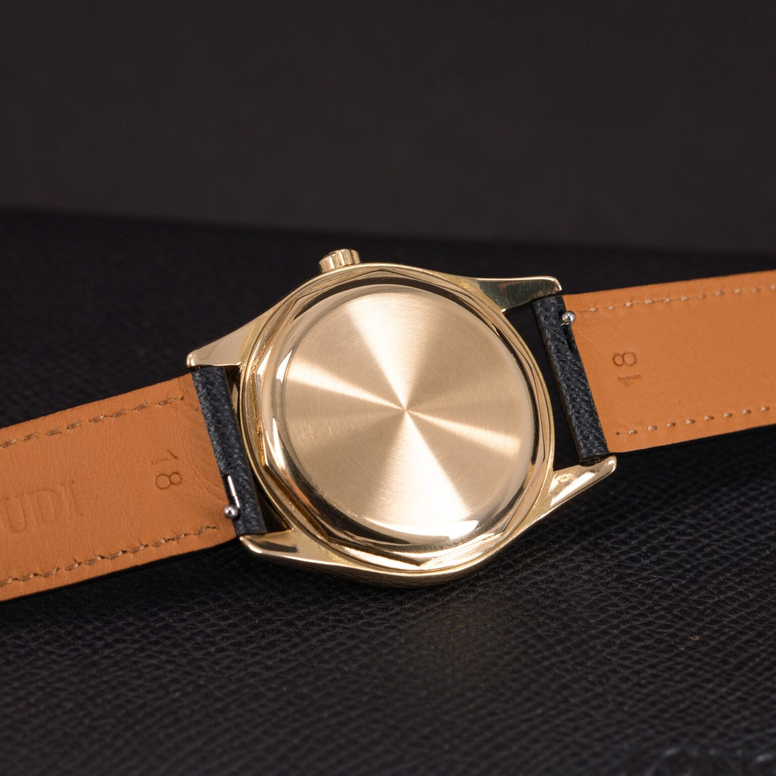 18k-Patek-Philippe-Calatrava-2526-1956-4