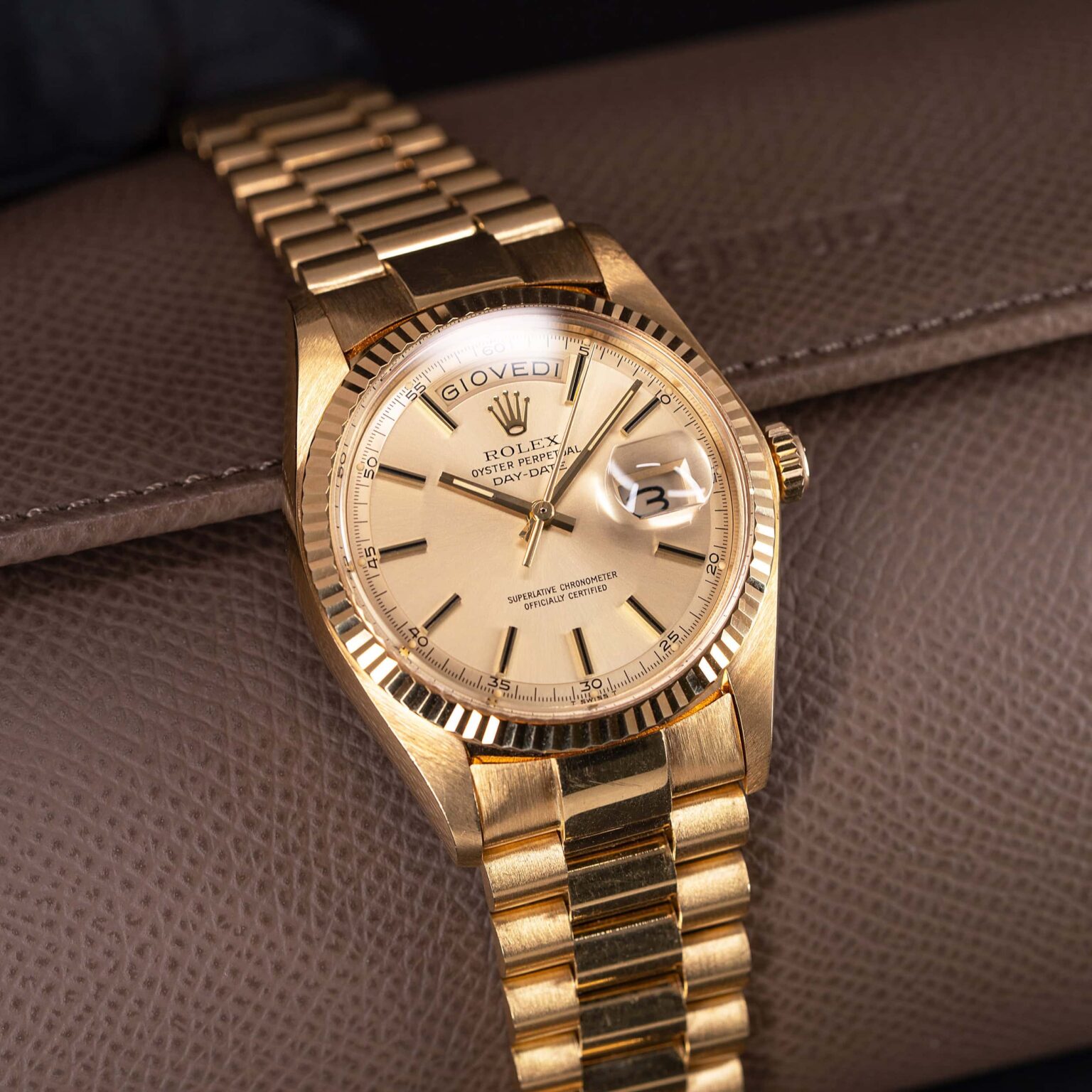 18k-Rolex-Day-Date-1803-1977-6
