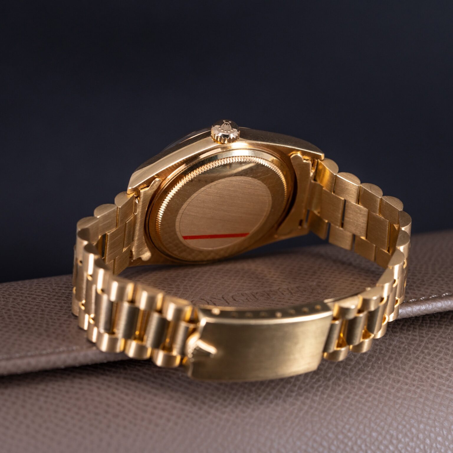 18k-Rolex-Day-Date-1803-1977-7