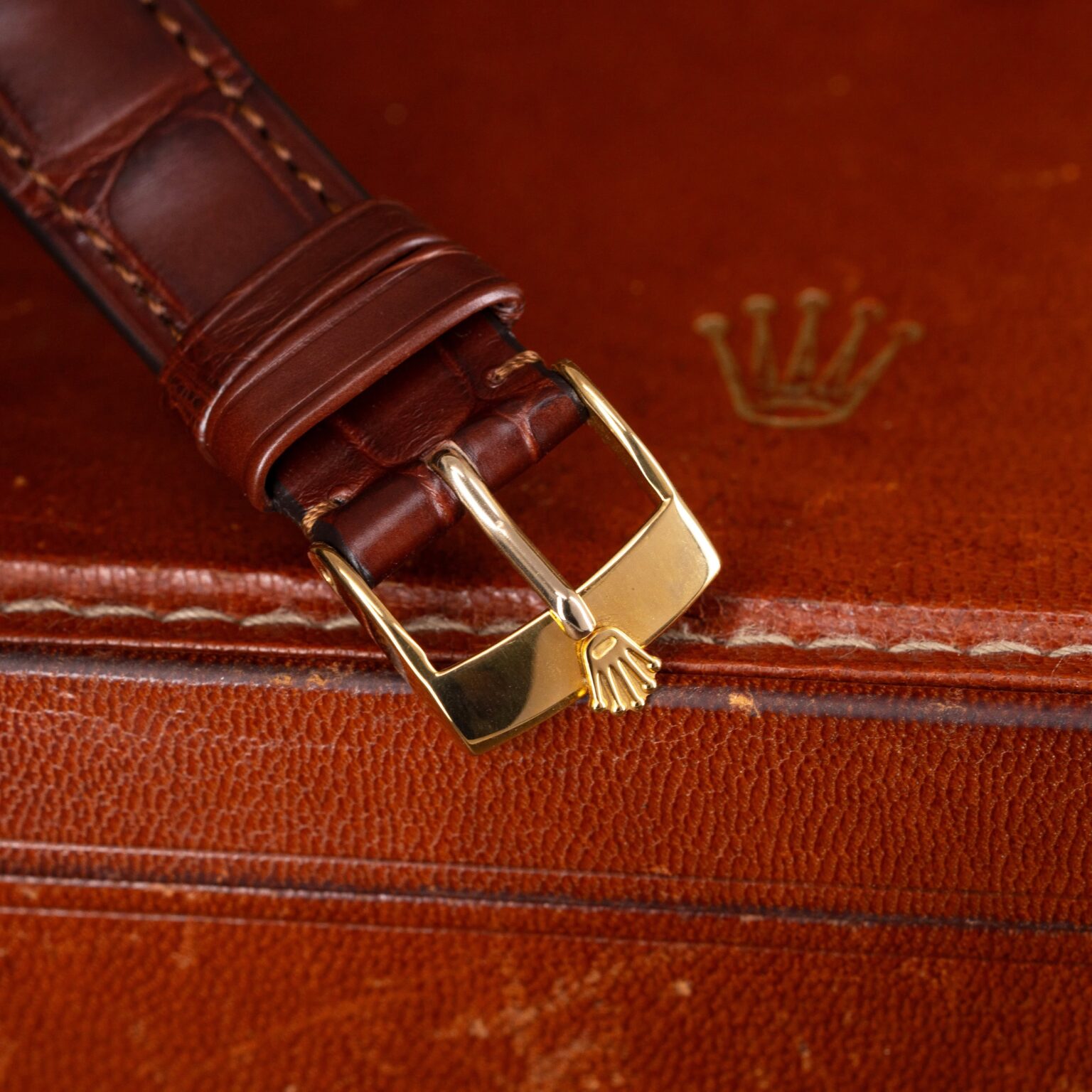 18k-Rolex-Day-Date-1807-1970-03