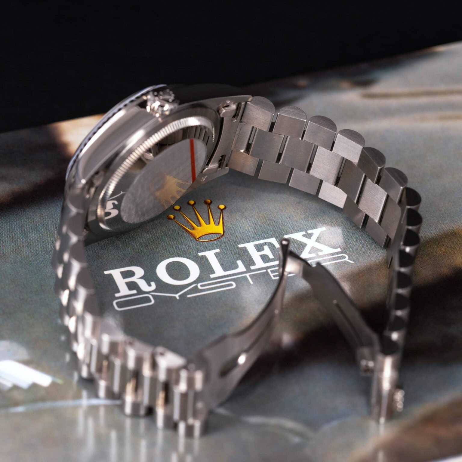 18k-Rolex-Day-Date-18239-1991-Sin-4