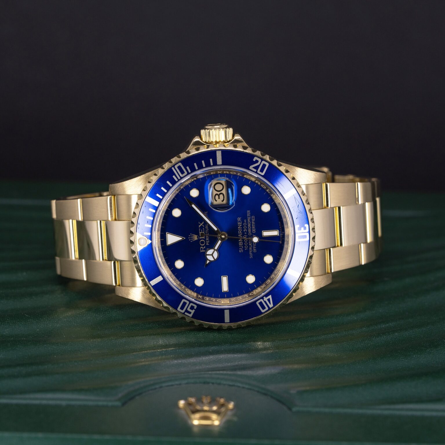 18k-Rolex-Submariner-16618-2008-3