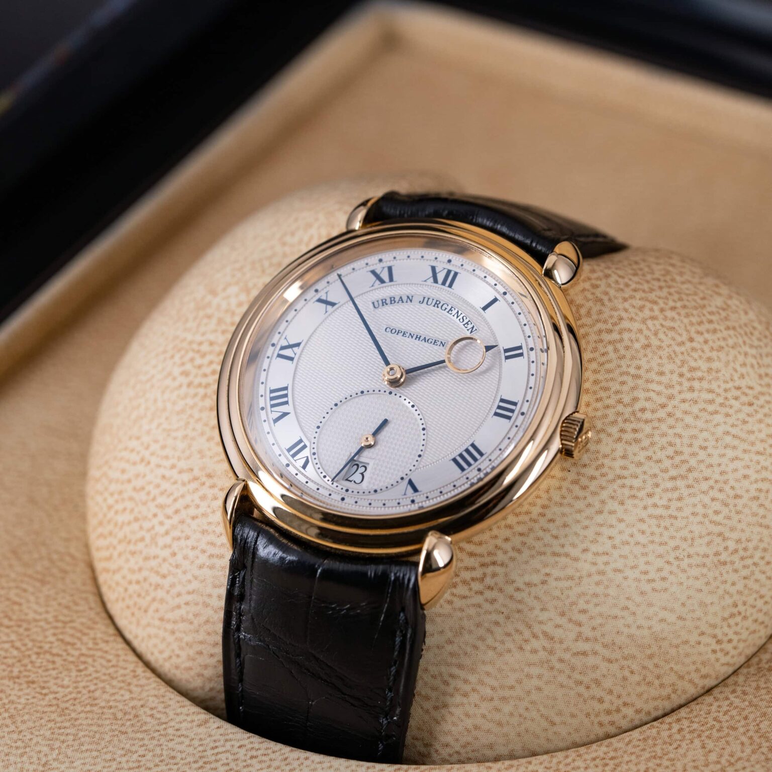 18k-Urban-Jurgensen-Ref-8-1999-4