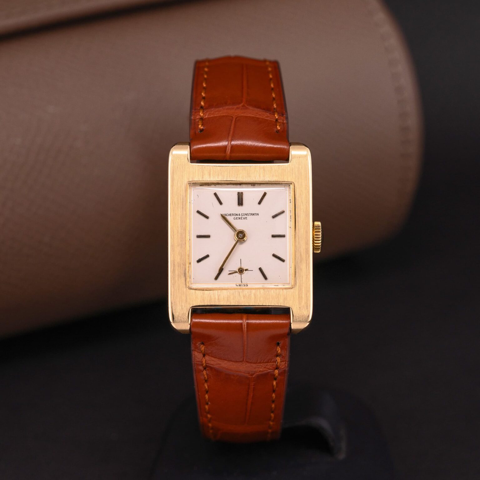 18k-Vacheron-Constantin-Tank-1950