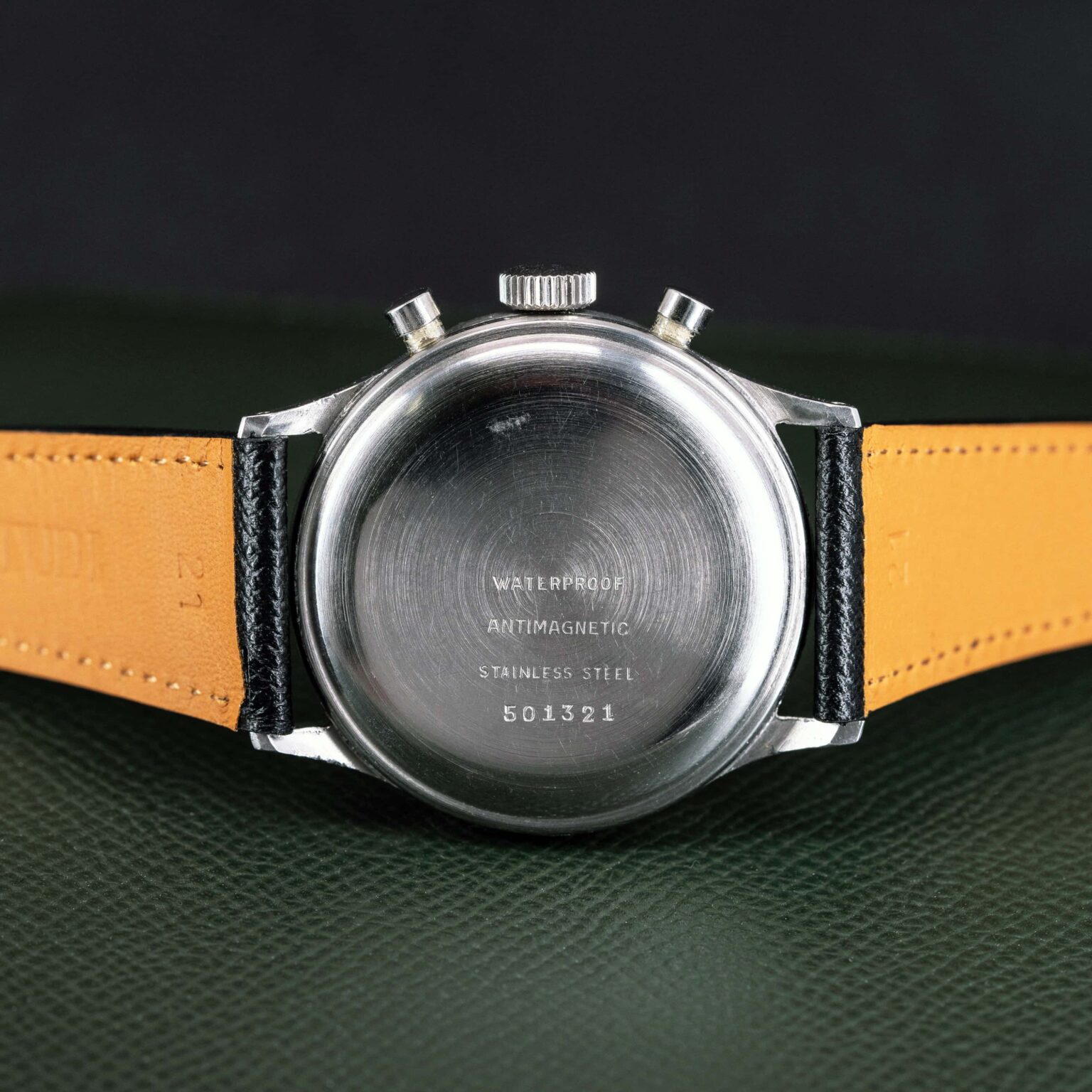 Breitling-Gilt-Chronograph-3-1