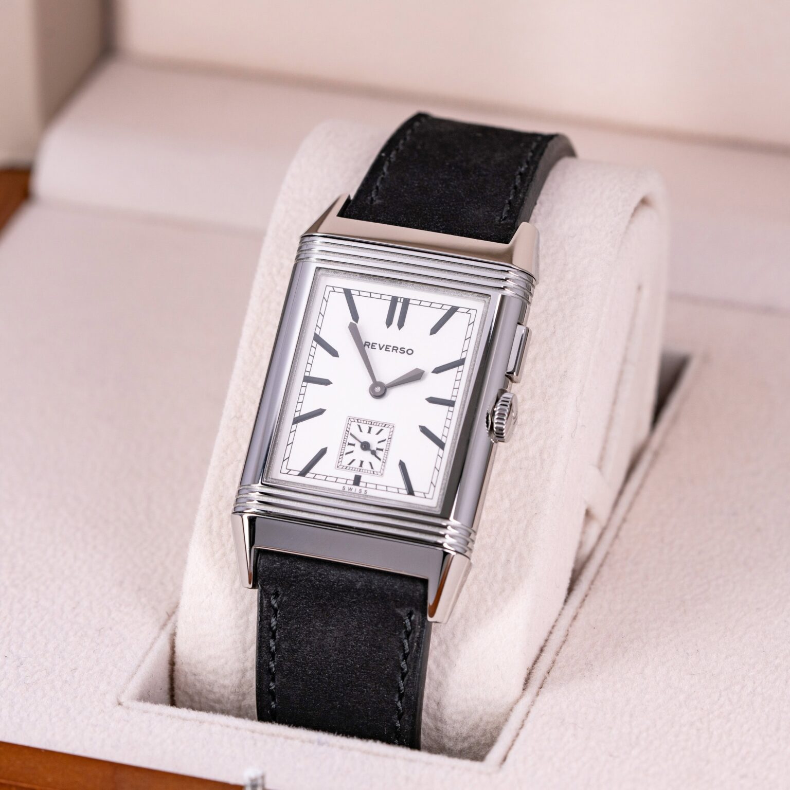 JLC-Reverso-Night-Day-1931-09