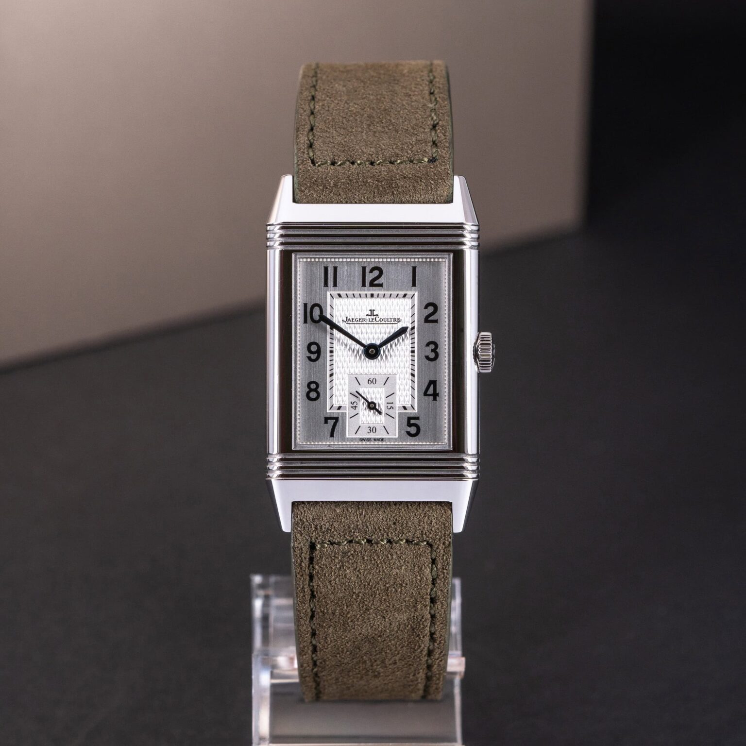 Jaeger-LeCoultre-Reverso-Mid-Small-2019-6-1