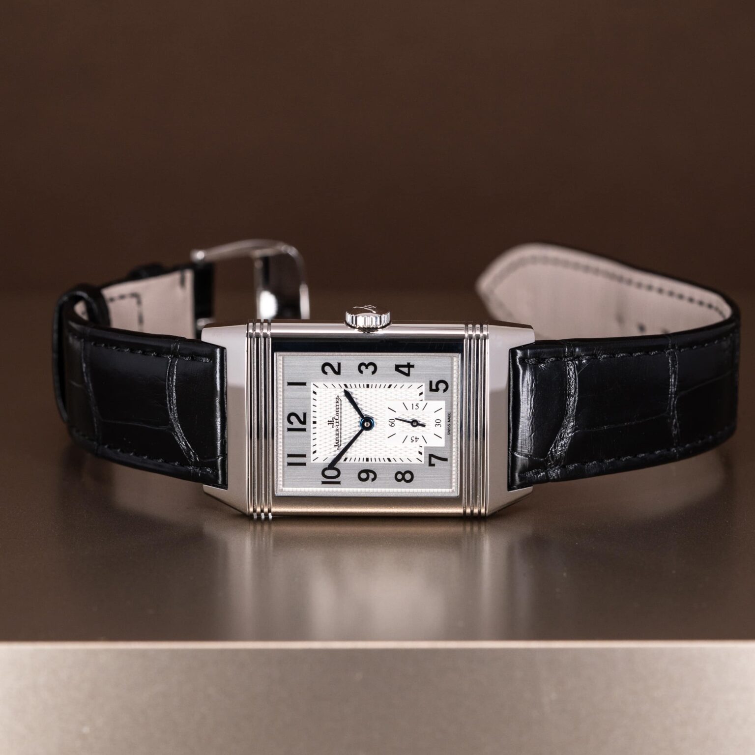 Jaeger-LeCoultre-Reverso-Q3858520-2022-5