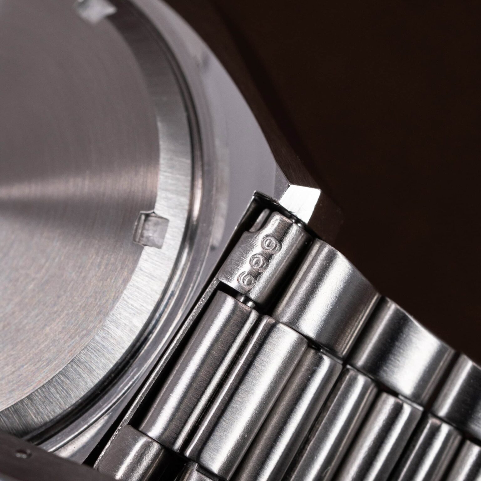 Omega-Eletronic-F300-1973-8