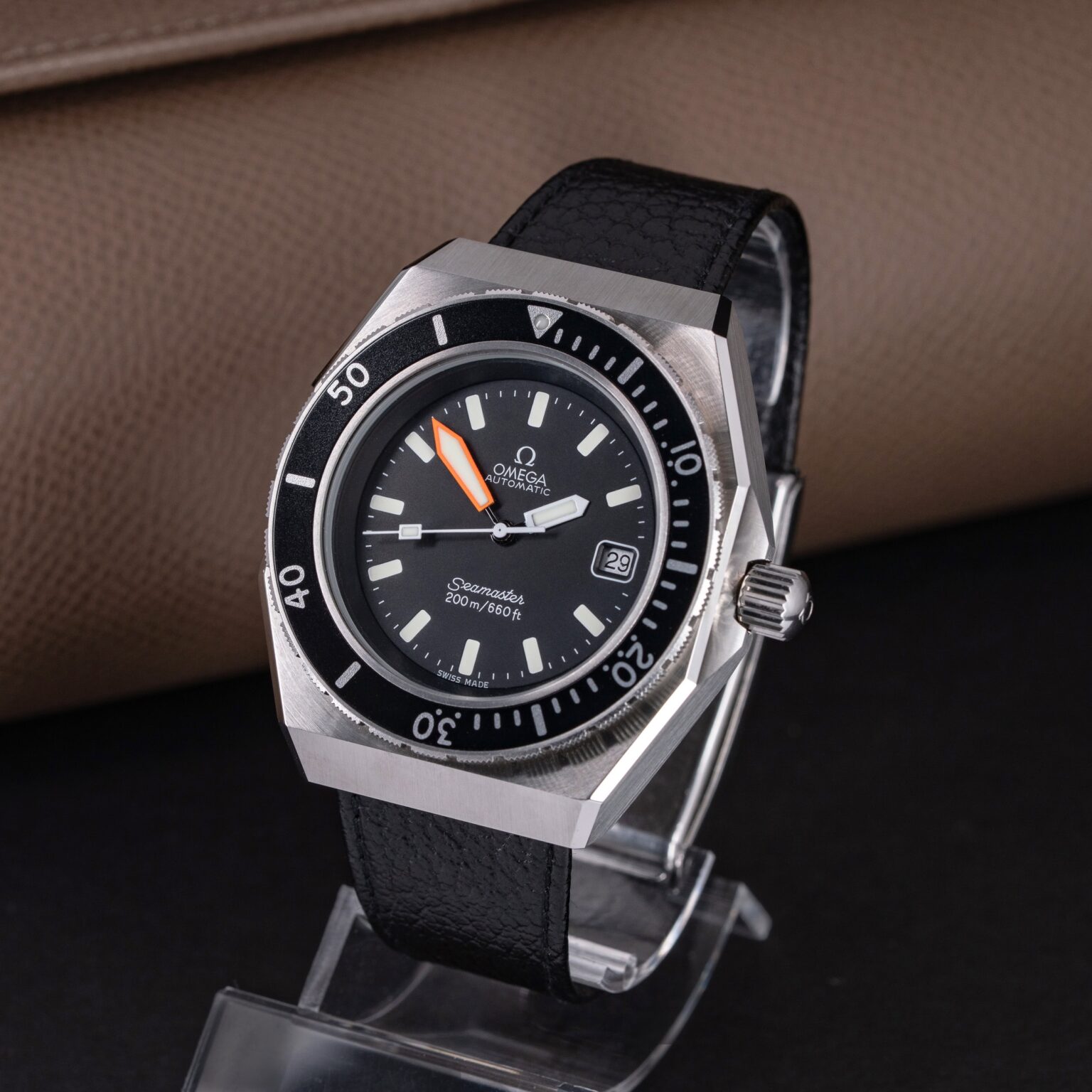 Omega-Seamaster-200-SHOM-NOS-2