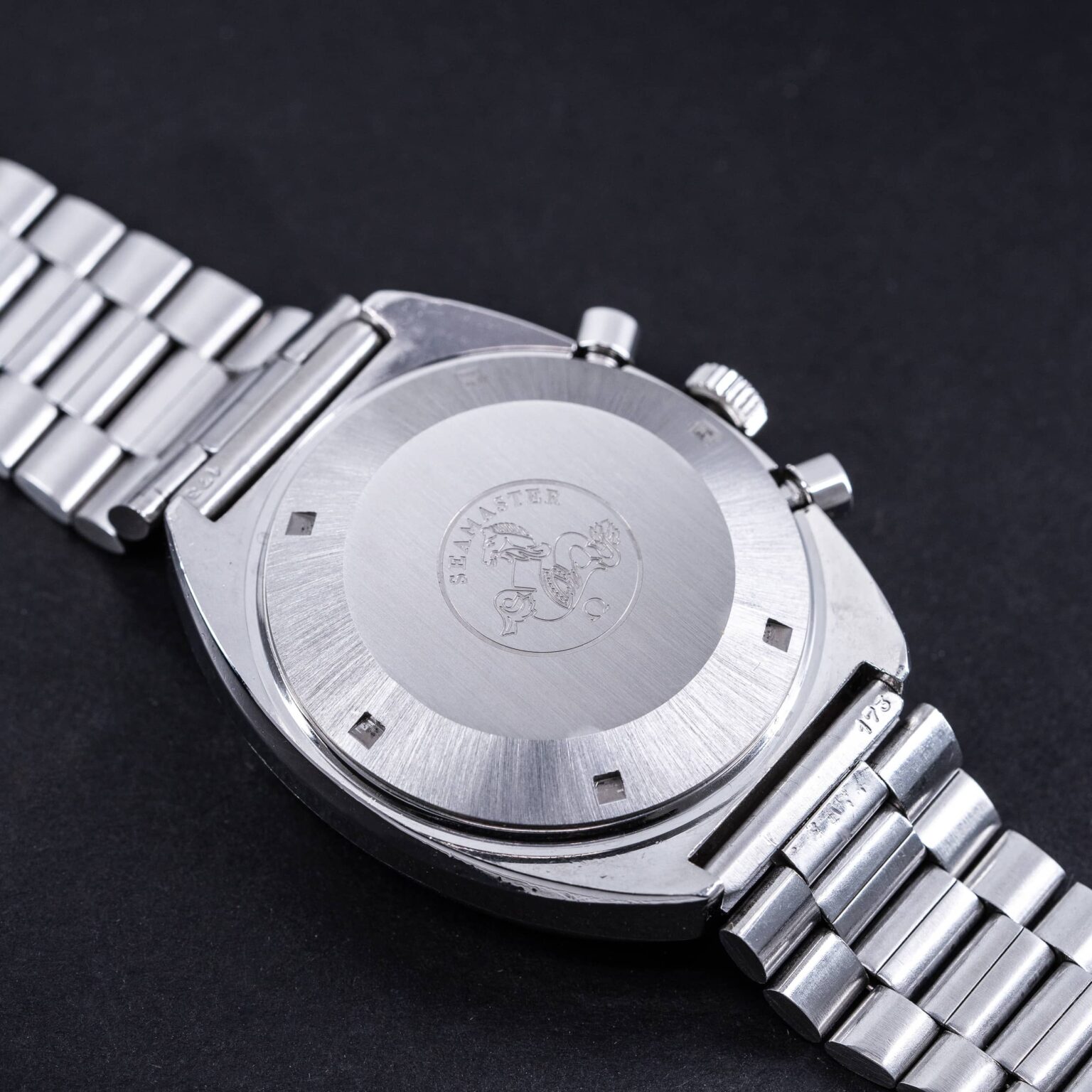 Omega-Seamaster-Rogue-Jedi-1972-5