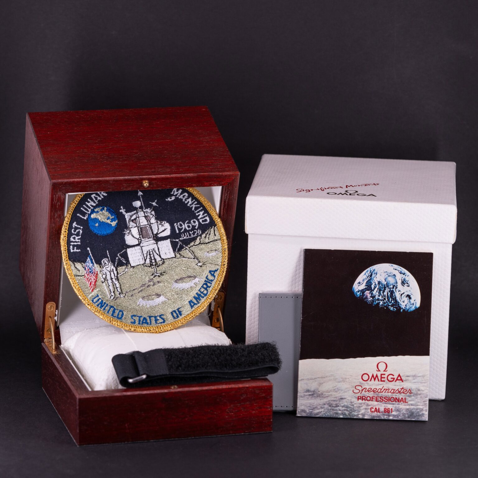 Omega-Speedmaster-Apollo-20th-anniversary-1989-13