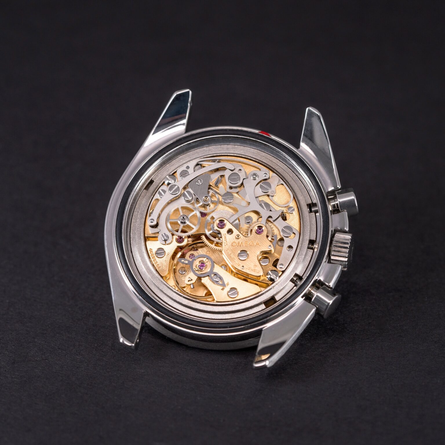 Omega-Speedmaster-Apollo-20th-anniversary-1989-2