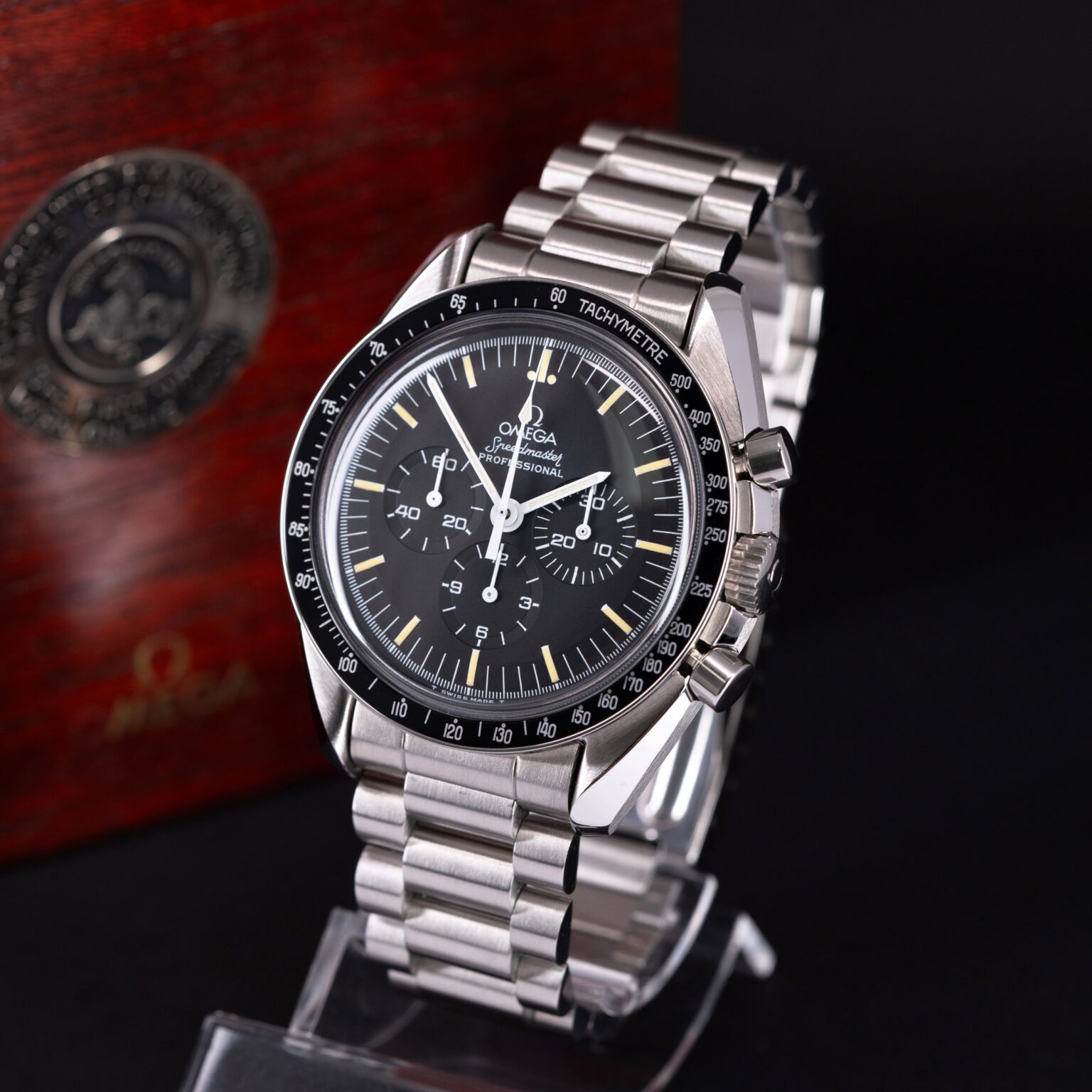 Omega-Speedmaster-Apollo-20th-anniversary-1989-4