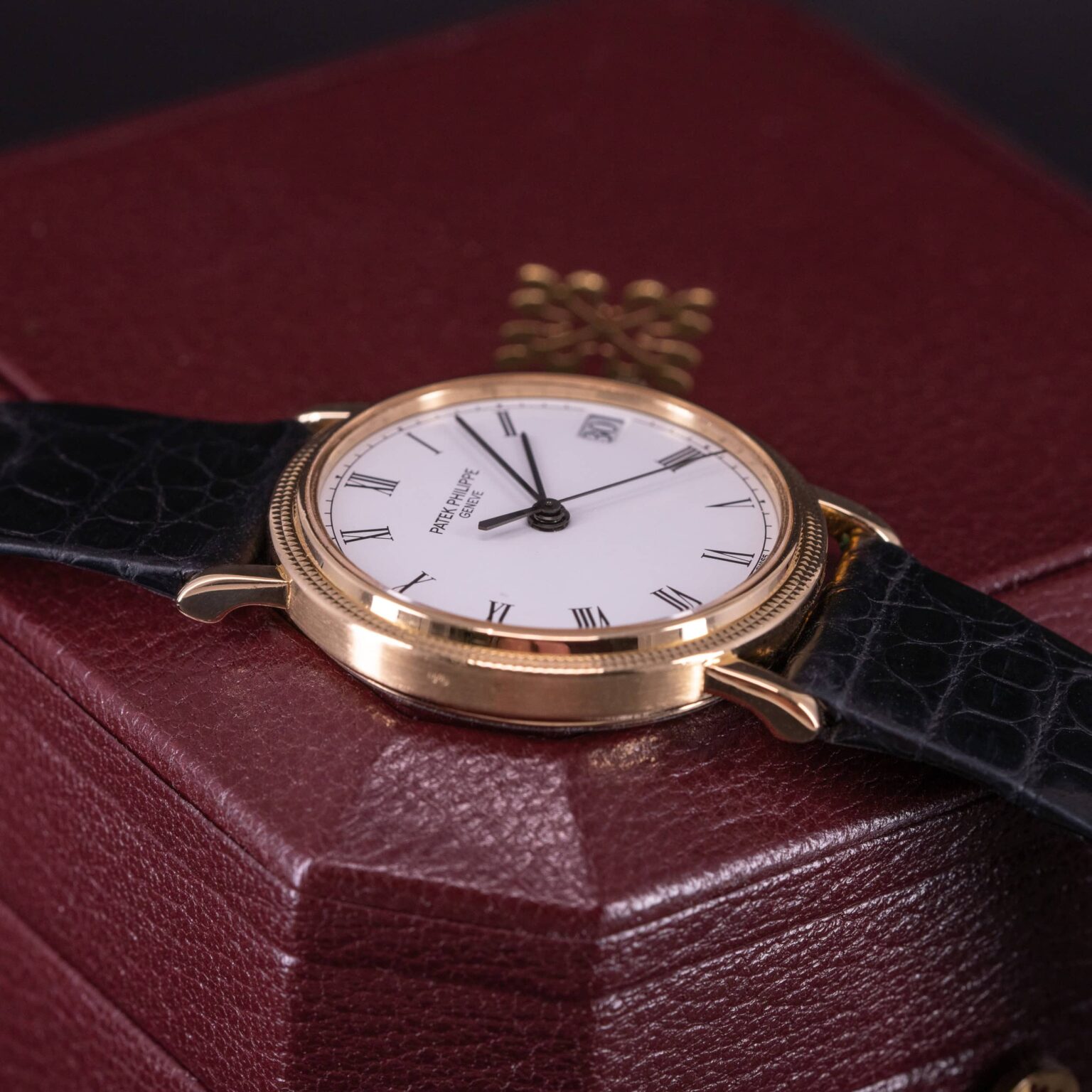 Patek-Philippe-Calatrava-3802J-11