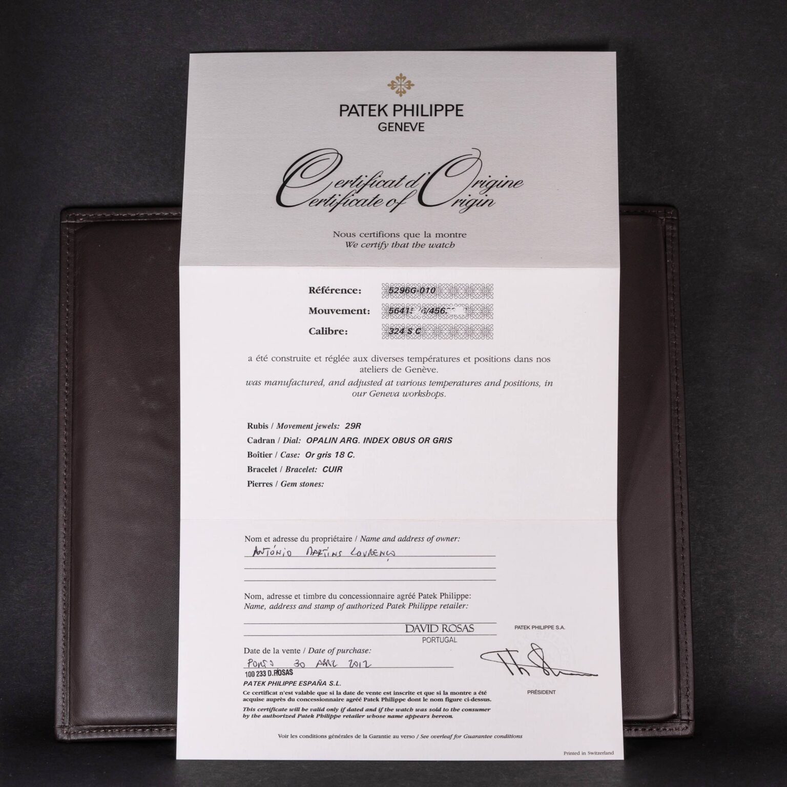 Patek-Philippe-Calatrava-5296G-2012-11