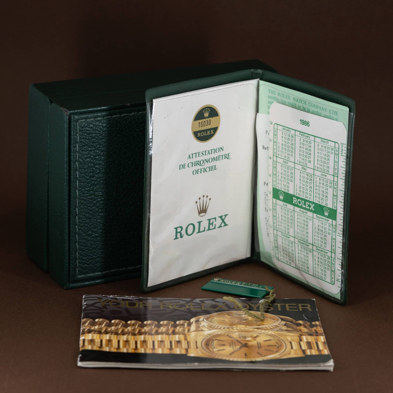 Rolex-Datejust-16030-1986-Salmon-Tapestry-7