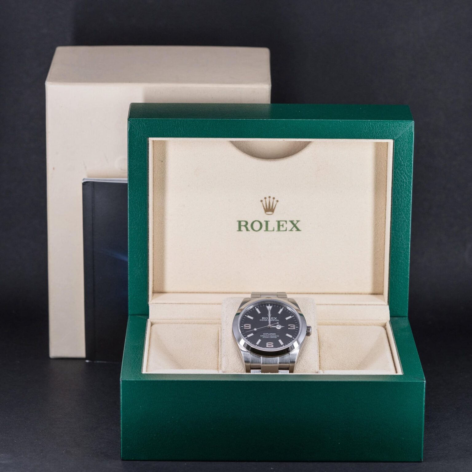 Rolex-Explorer-39-214270-2009-1