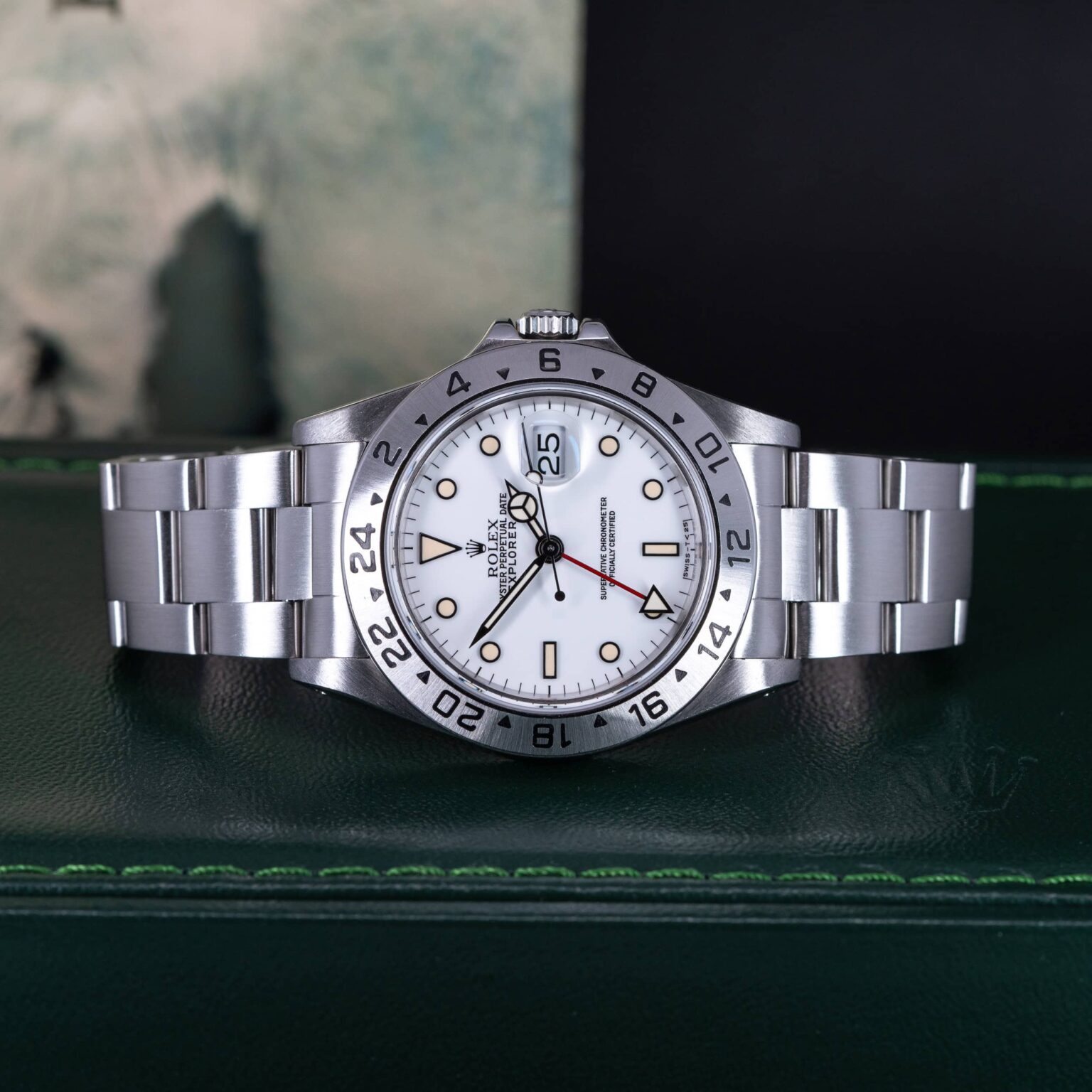 Rolex-Explorer-II-16570-1991-3
