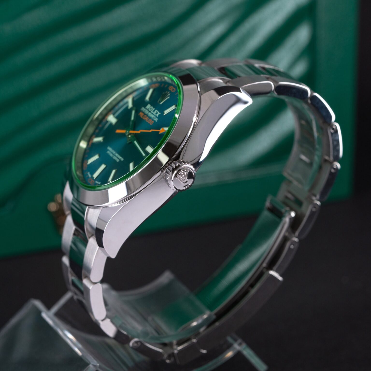 Rolex-Milgauss-116400GV-2022-7