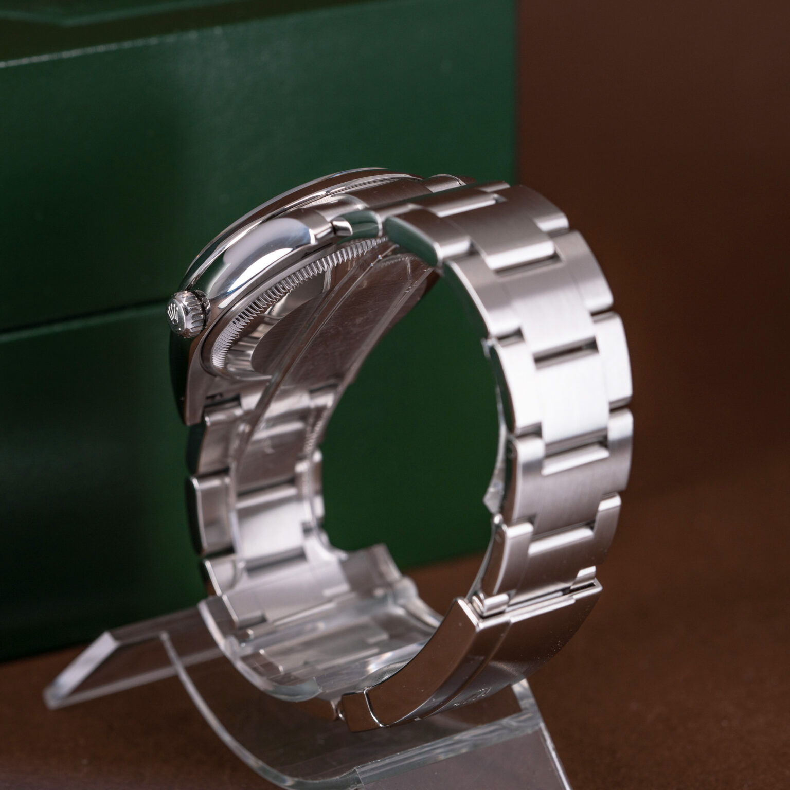 Rolex-OP-34-114200-2010-03