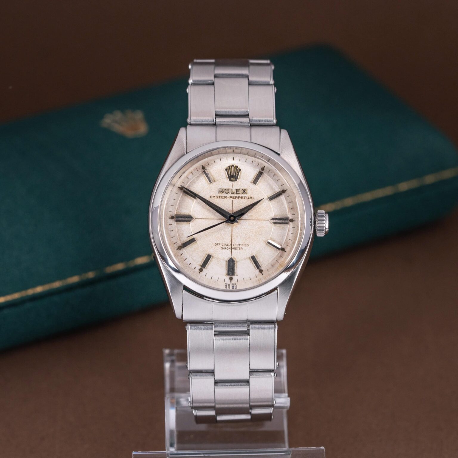 Rolex-Oyster-Perpetual-6564_1955-4