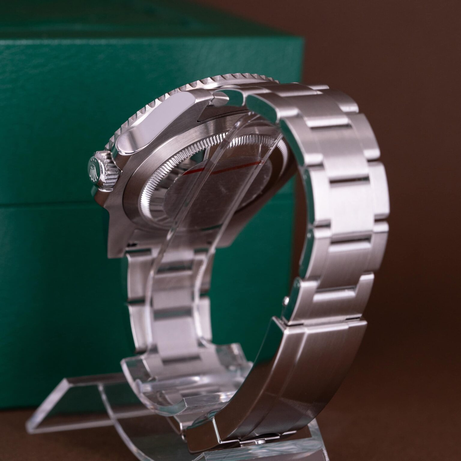 Rolex-Submariner-114060LN-2013-8