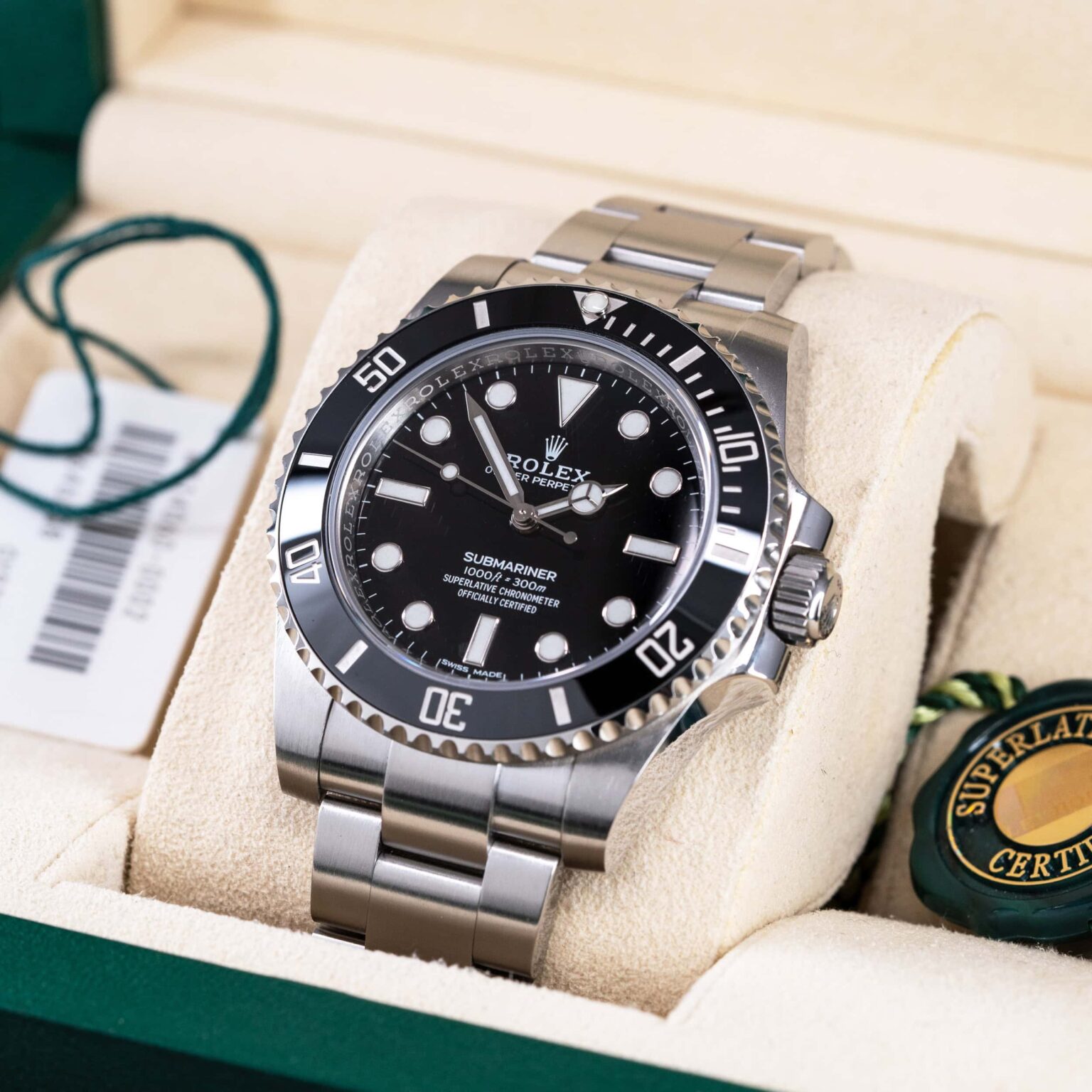Rolex-Submariner-114060LN-2018-5