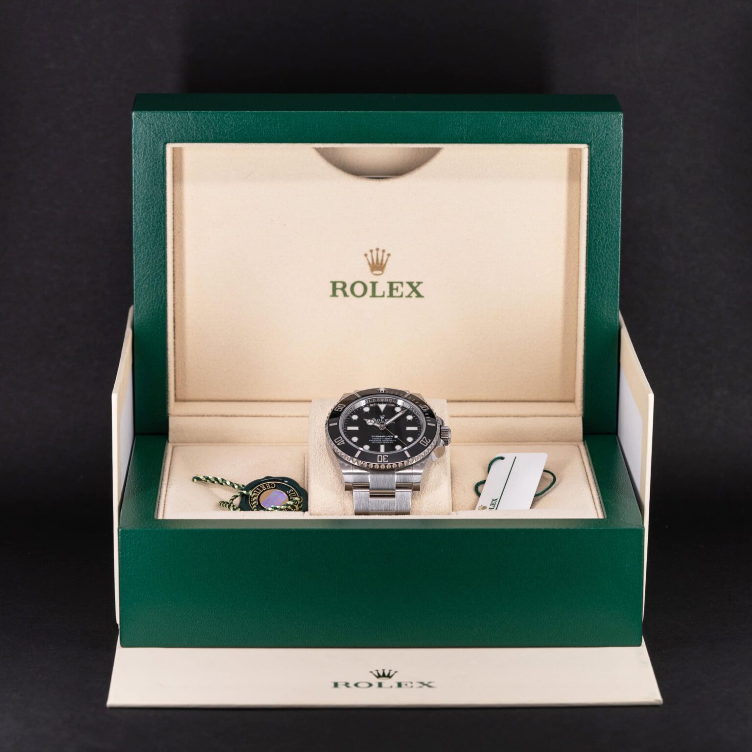 Rolex-Submariner-124060-2023