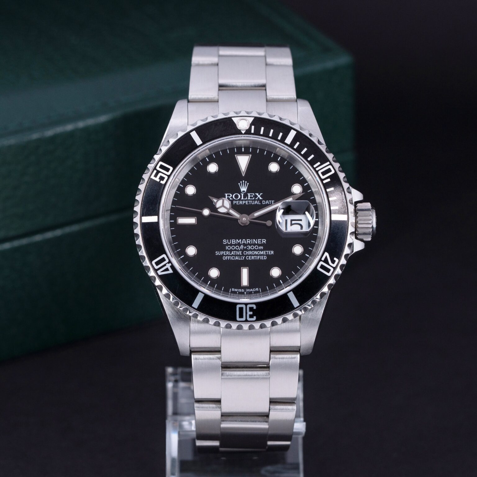 Rolex-Submariner-Date-16610T-2006-1