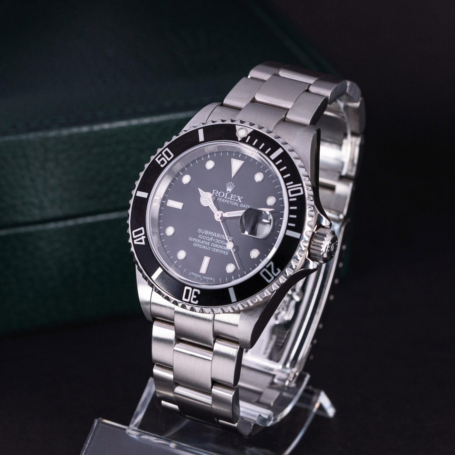 Rolex-Submariner-Date-16610T-2006-2