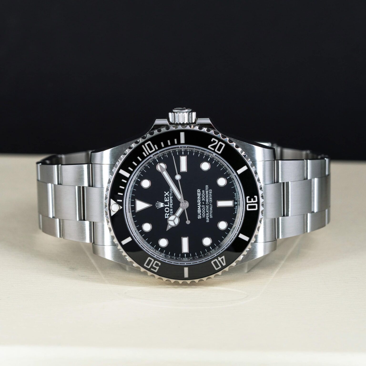 Rolex-Submariner-No-Date-124060-2022-3-1